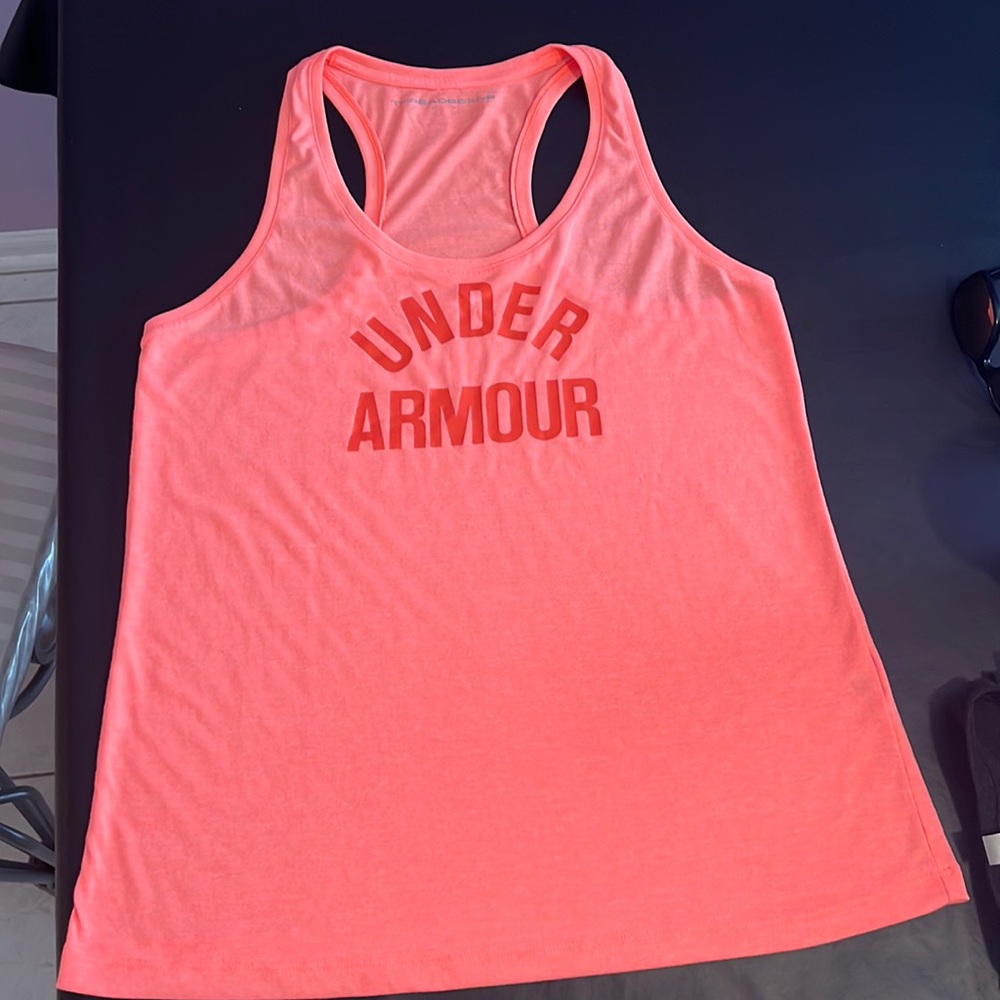 Women’s under armour razorback tank top